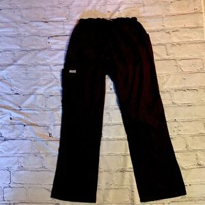 BUTTERSOFT SCRUBS SIZE-LARGE